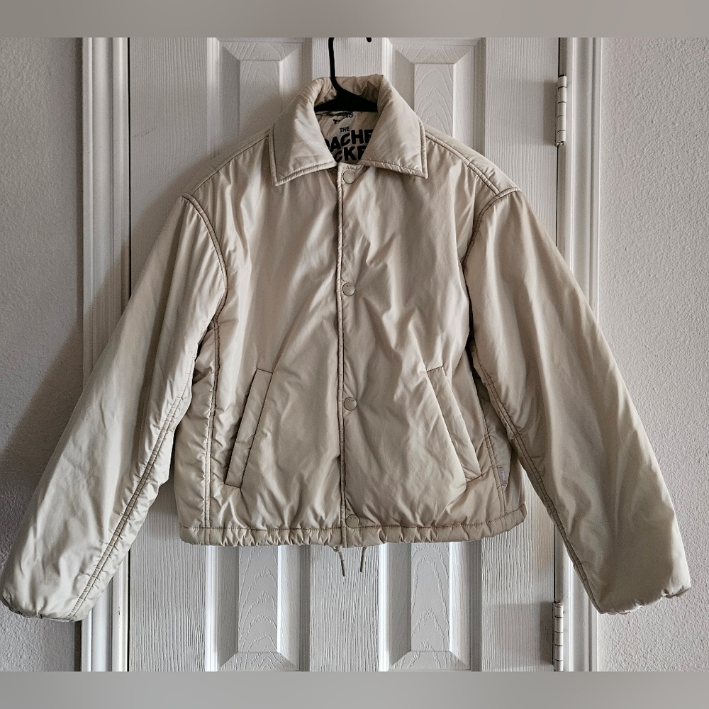Aritzia TNA Coaches Short Jacket. Size XXS